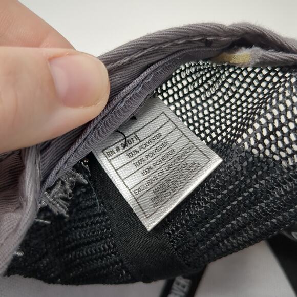 Black Clover Slideback Trucker Hat Black One Size Adjustable Mesh Back 6 Panel - Picture 10 of 10